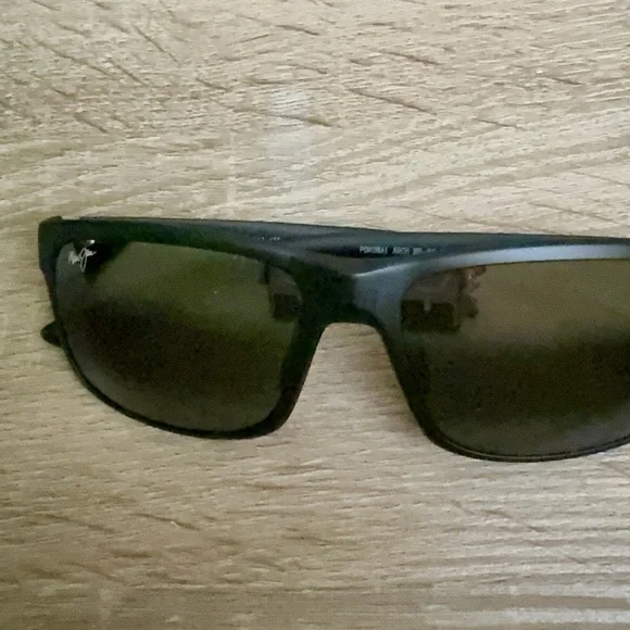 Maui Jim Men’s Sunglasses - Picture 2 of 13